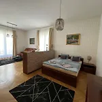 Eclectico Apartment *